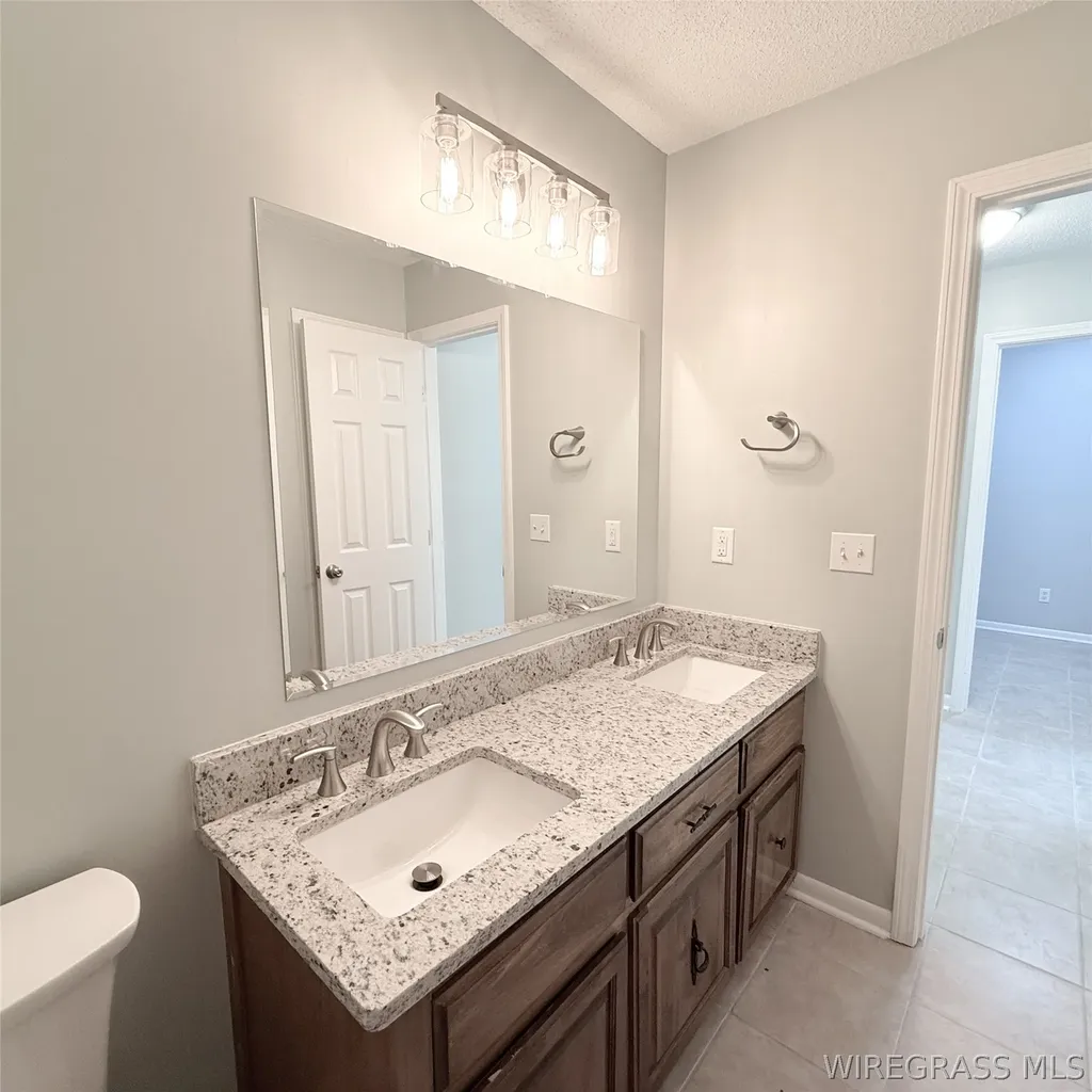 183 Hank Nix Drive Ozark AL 36360
