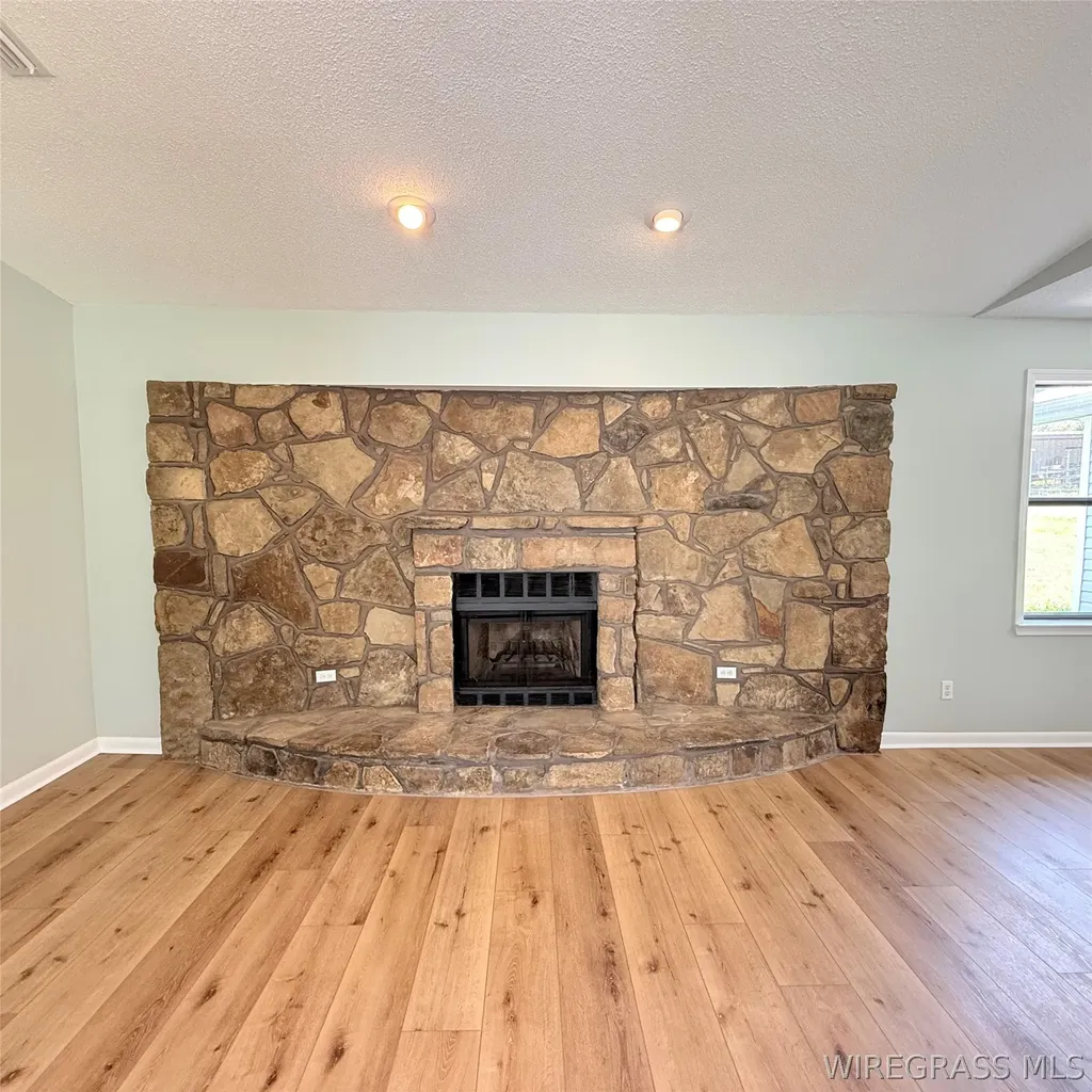 183 Hank Nix Drive Ozark AL 36360