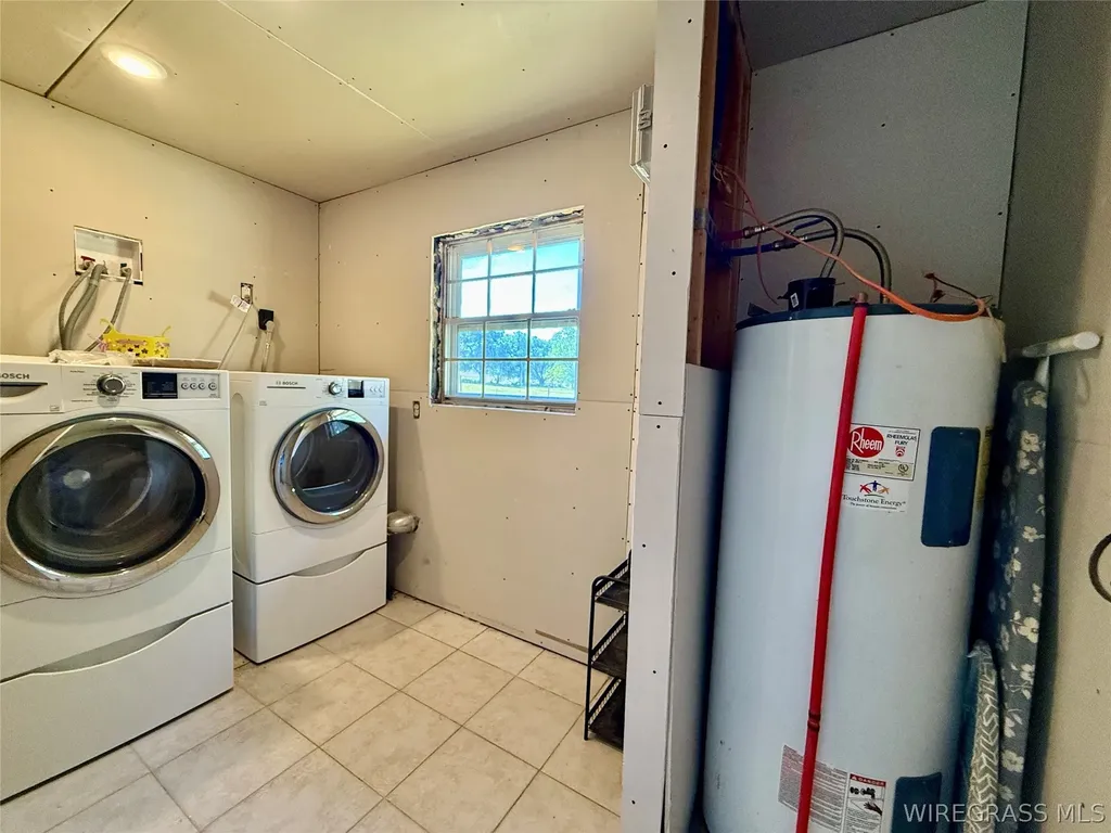 11218 E County Road 4 Road Hartford AL 36344