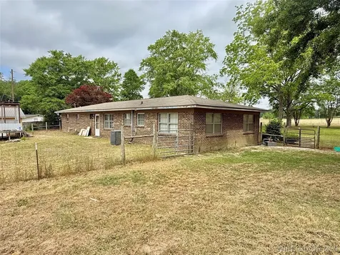 11218 E County Road 4 Road Hartford AL 36344