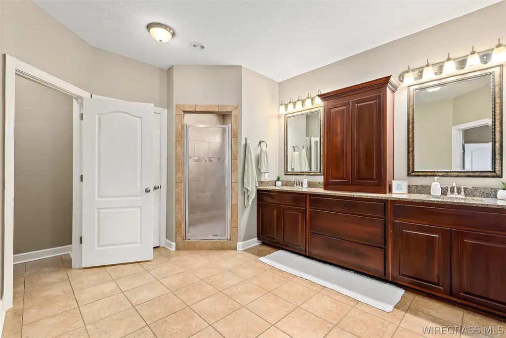 102 Doveland Court Enterprise AL 36330