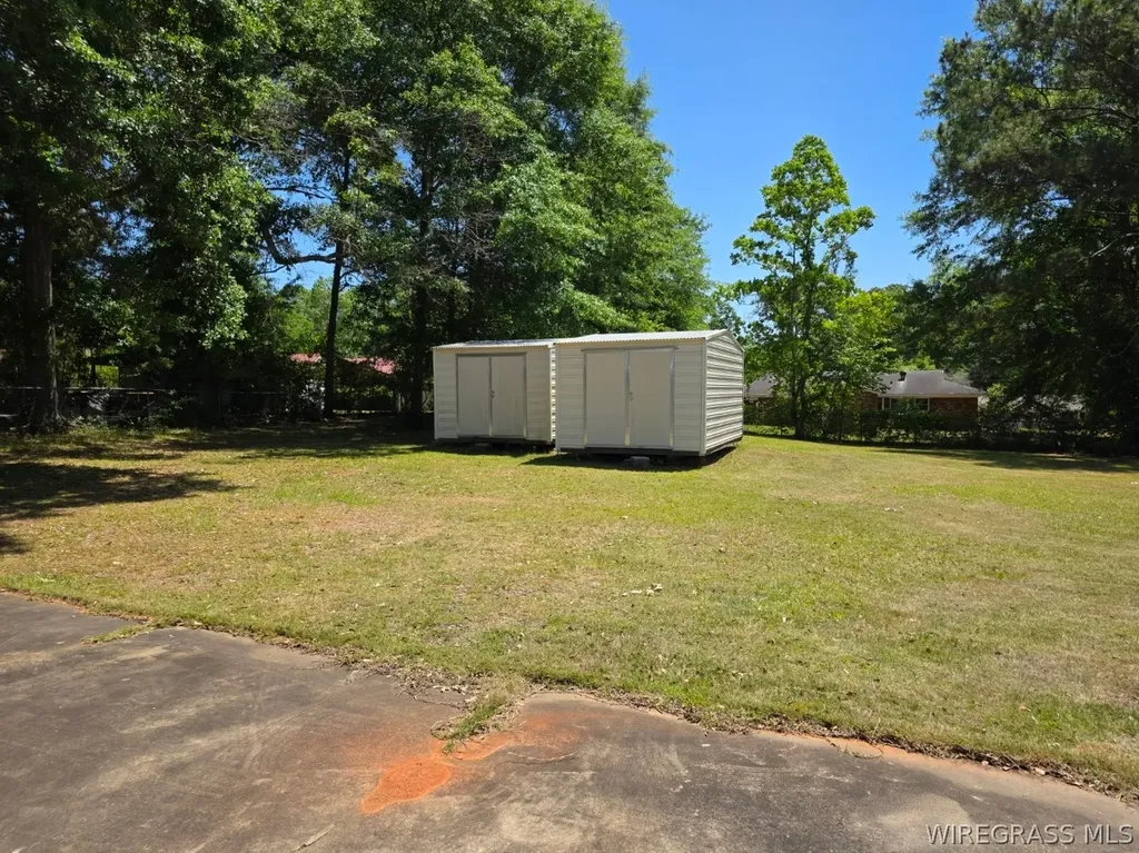 108 Glenwood Lane Enterprise AL 36330