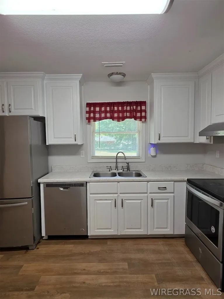 108 Glenwood Lane Enterprise AL 36330