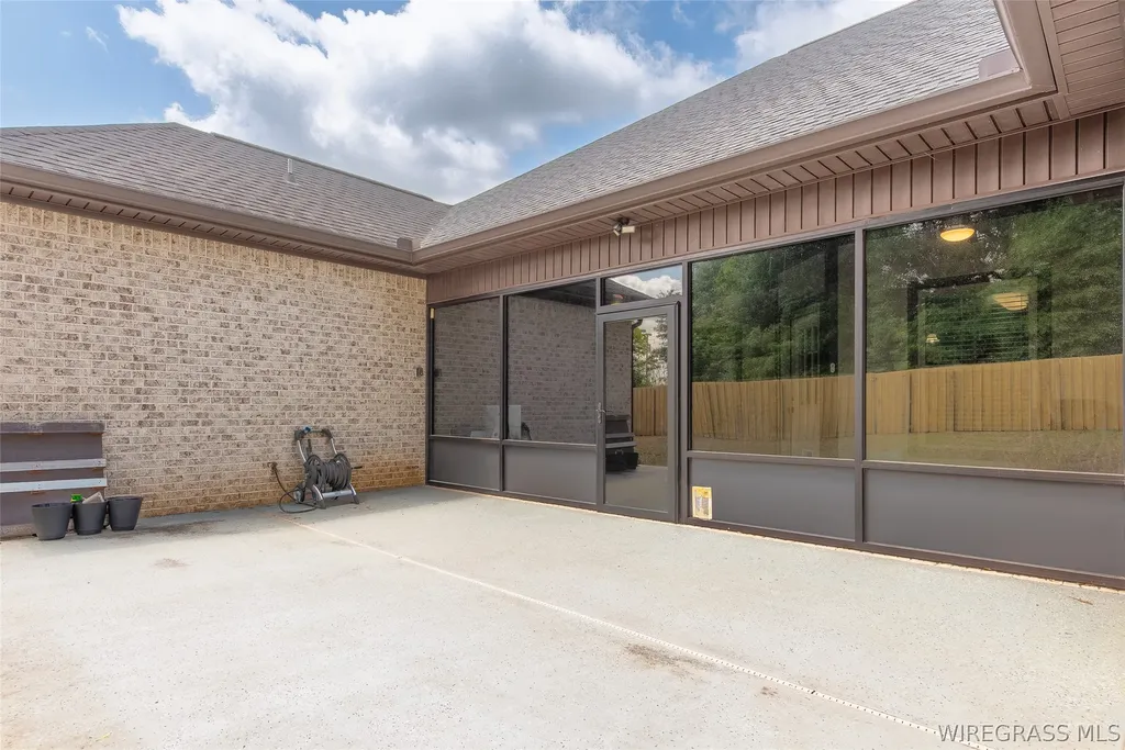 209 Southern Winds Drive Enterprise AL 36330