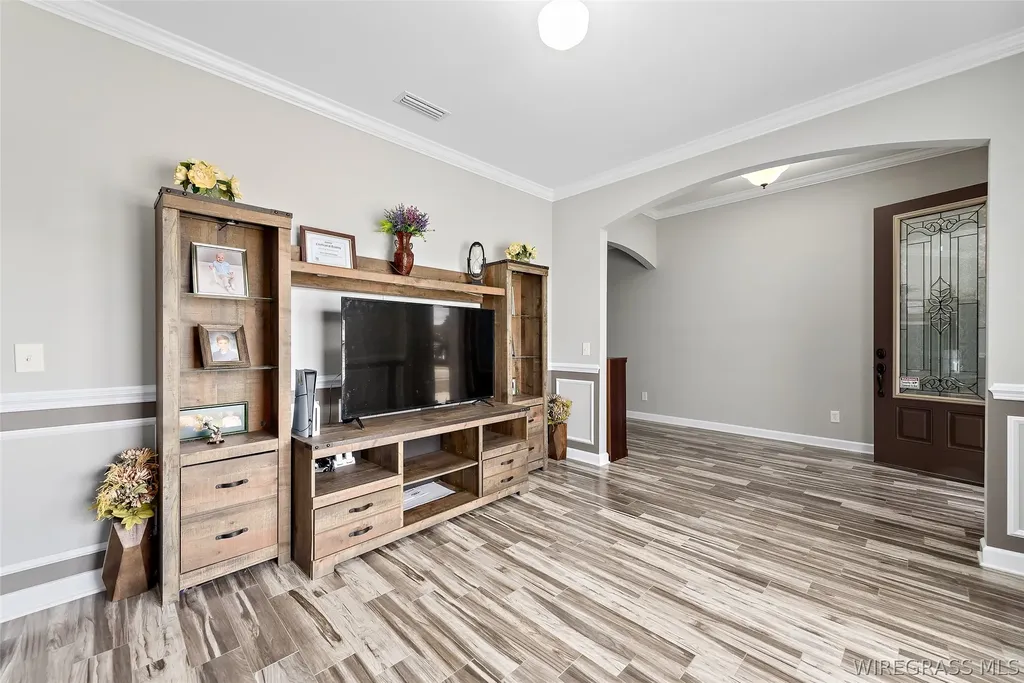 209 Southern Winds Drive Enterprise AL 36330