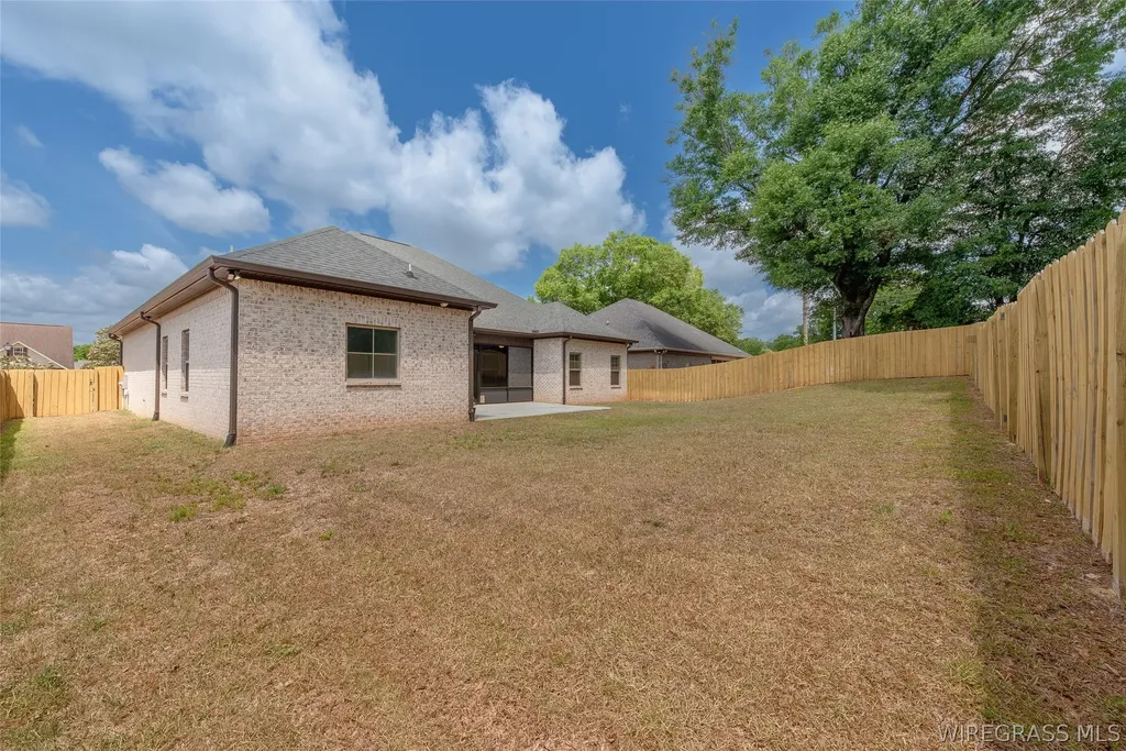 209 Southern Winds Drive Enterprise AL 36330