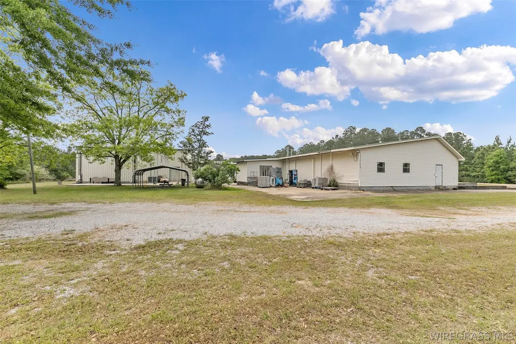 87 County Road 476 Samson AL 36477