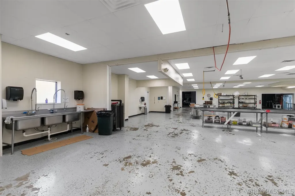 87 County Road 476 Samson AL 36477