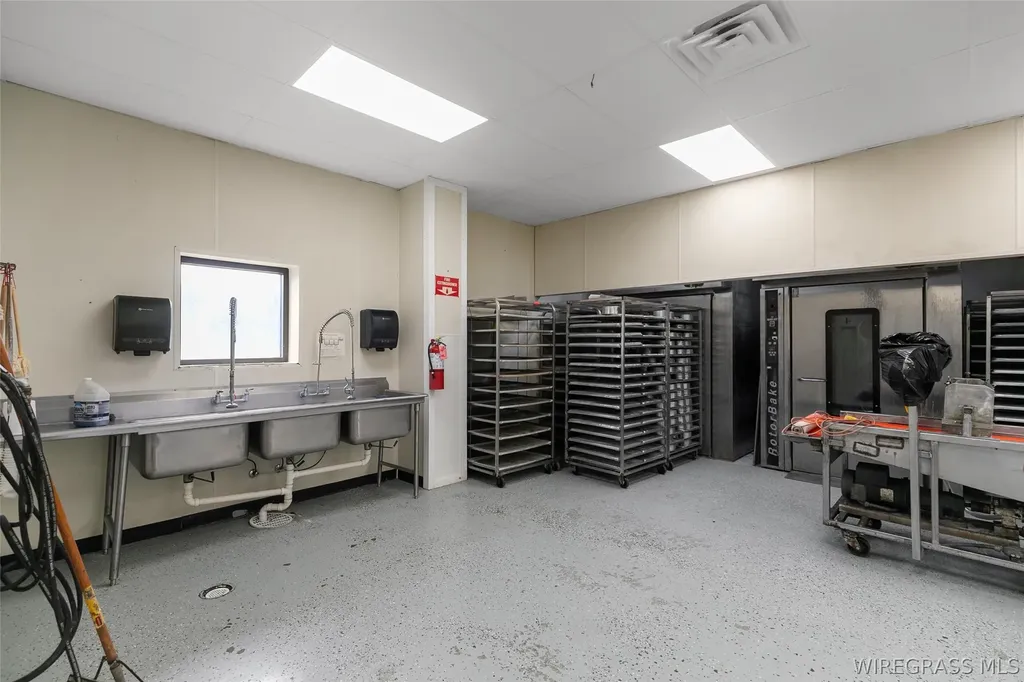 87 County Road 476 Samson AL 36477