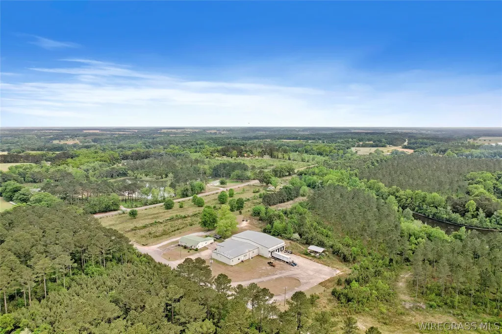 87 County Road 476 Samson AL 36477