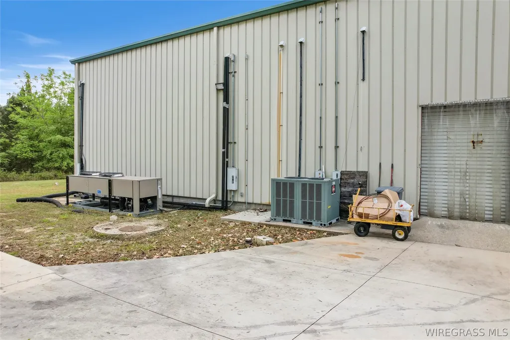 87 County Road 476 Samson AL 36477