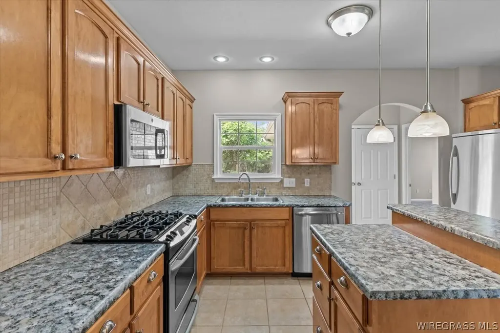 107 Grayton Lane Enterprise AL 36330