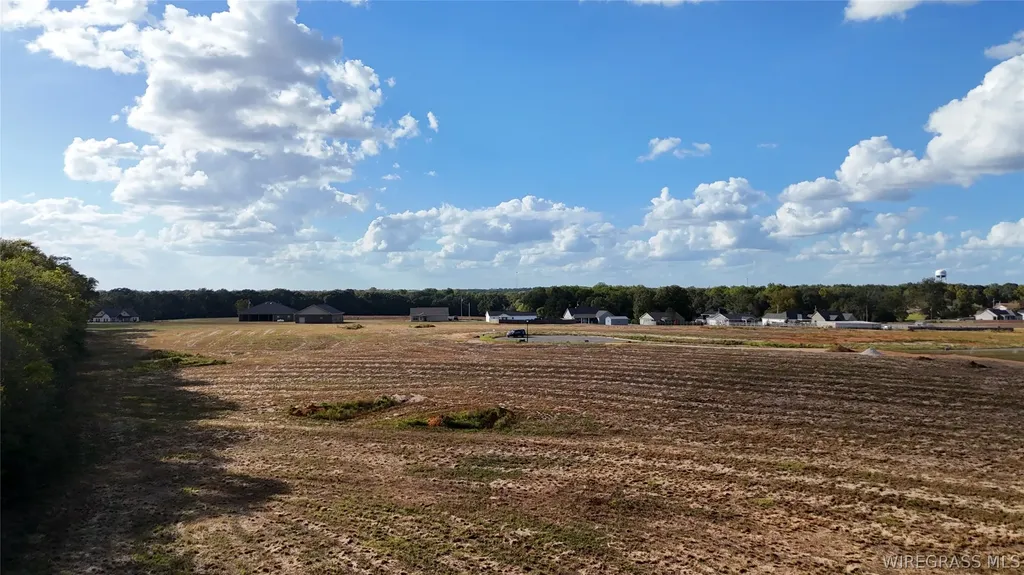 40 County Road 760 Enterprise AL 36330
