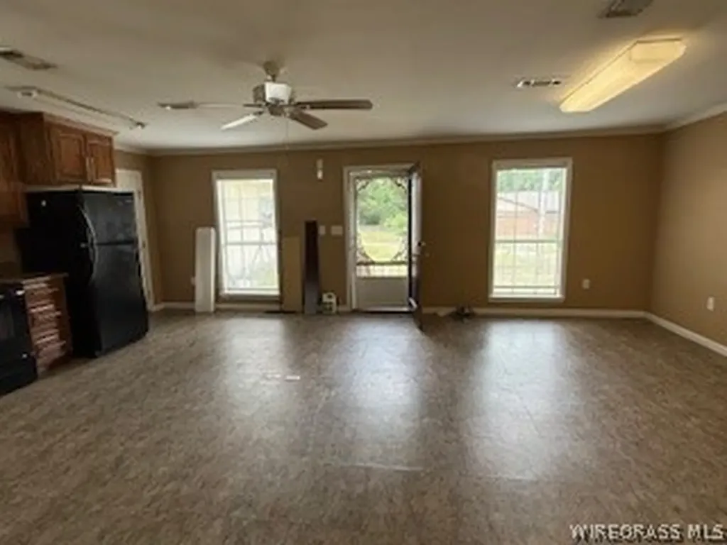 97 Merriweather Road Enterprise AL 36330