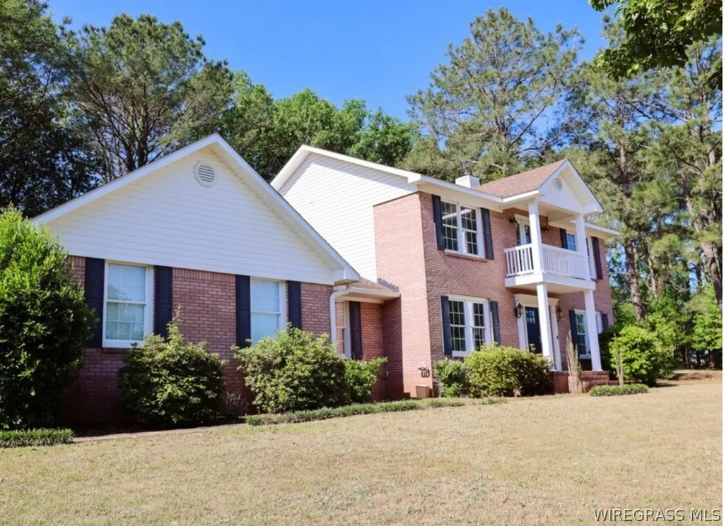 300 S Oakridge Drive Enterprise AL 36330