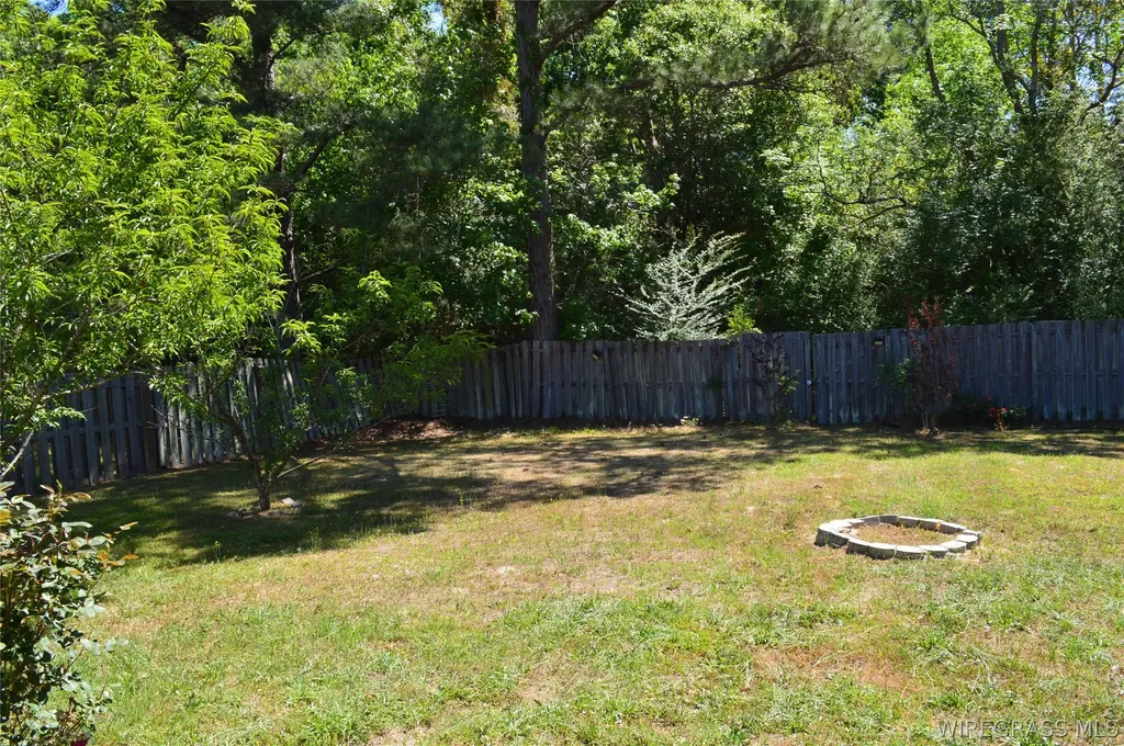217 Riverview Drive Daleville AL 36362