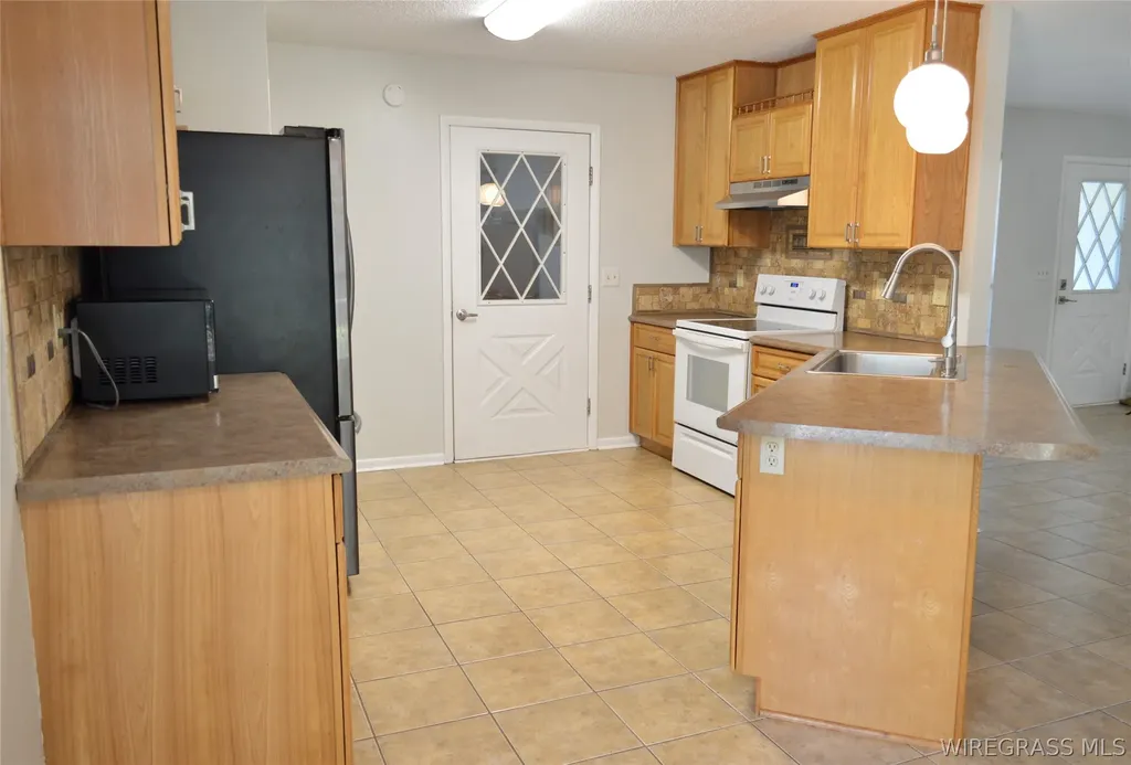 217 Riverview Drive Daleville AL 36362