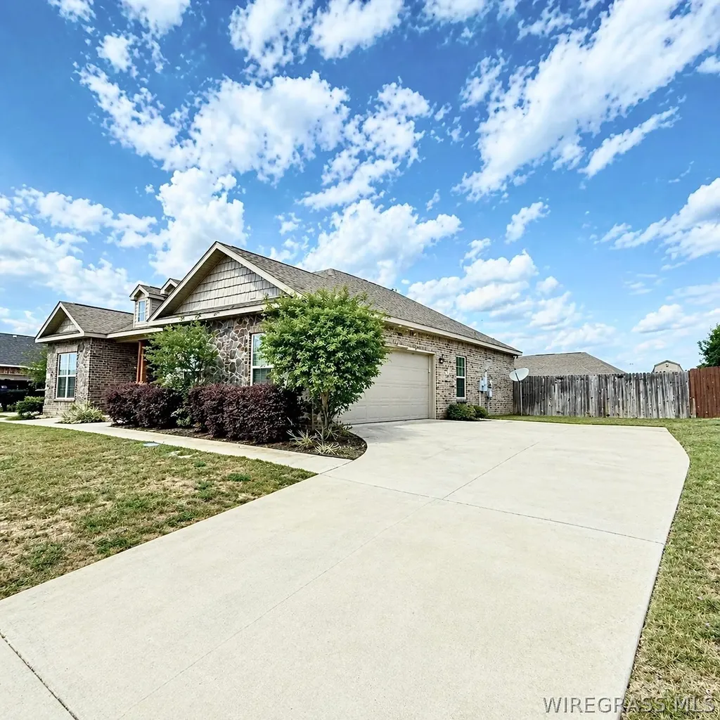 34 County Road 757 Enterprise AL 36330
