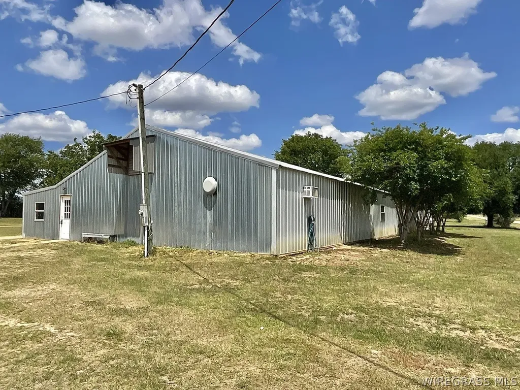 2951 County Road 427 Kinston AL 36453