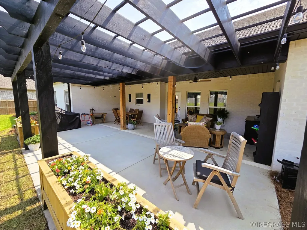 302 White Oak Drive Enterprise AL 36330