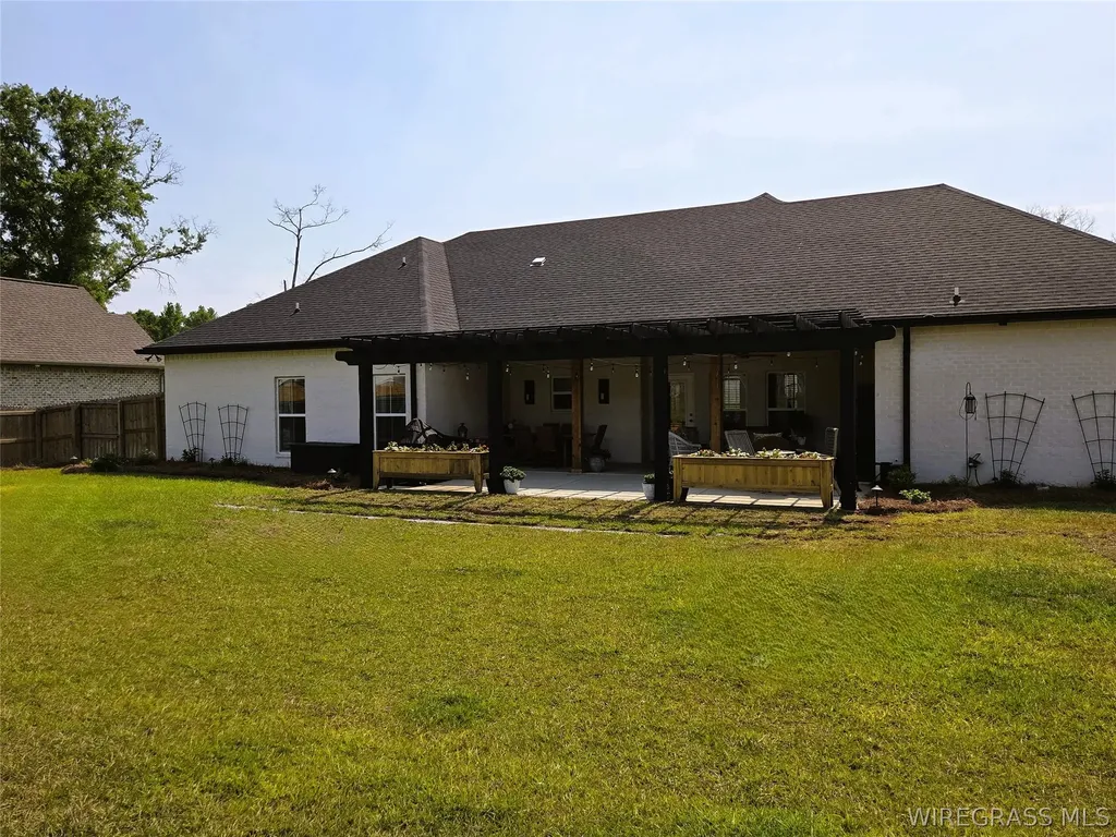 302 White Oak Drive Enterprise AL 36330
