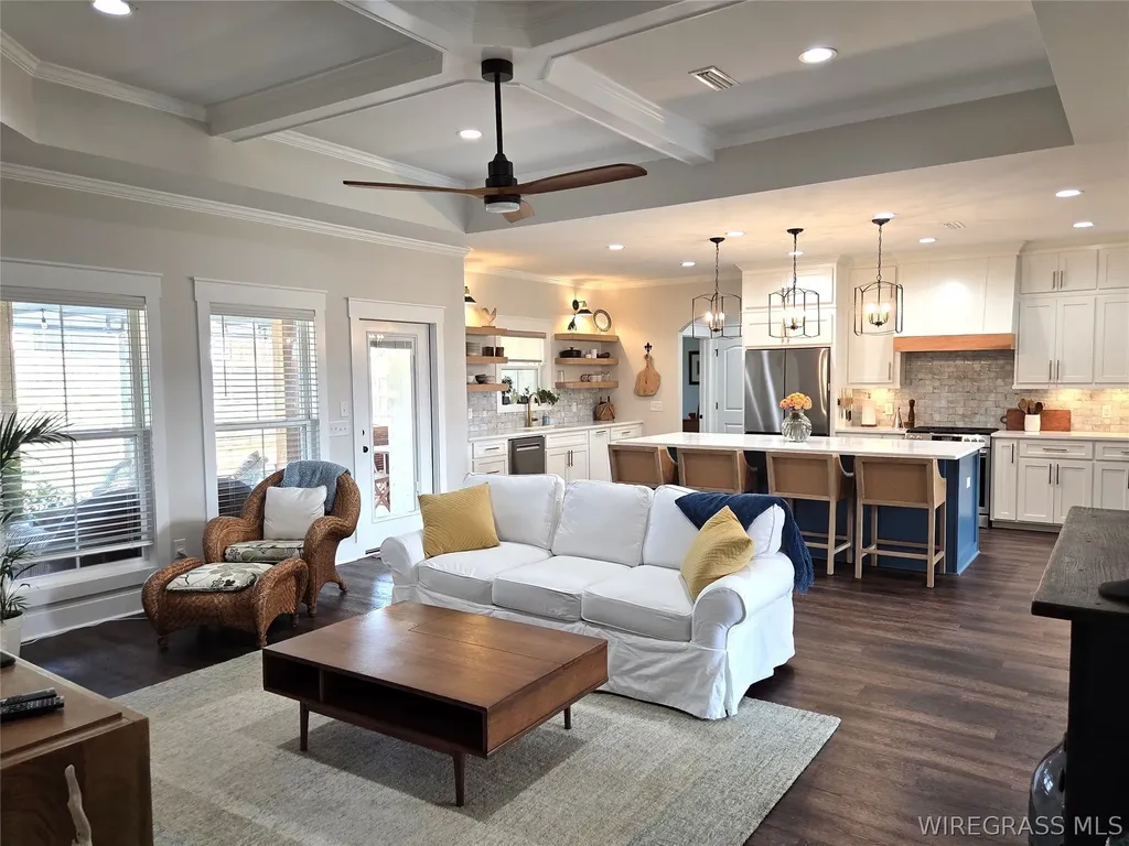 302 White Oak Drive Enterprise AL 36330