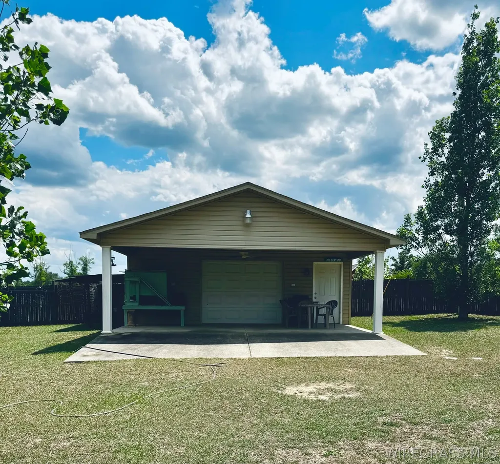 3135 S Highway 87 Samson AL 36477