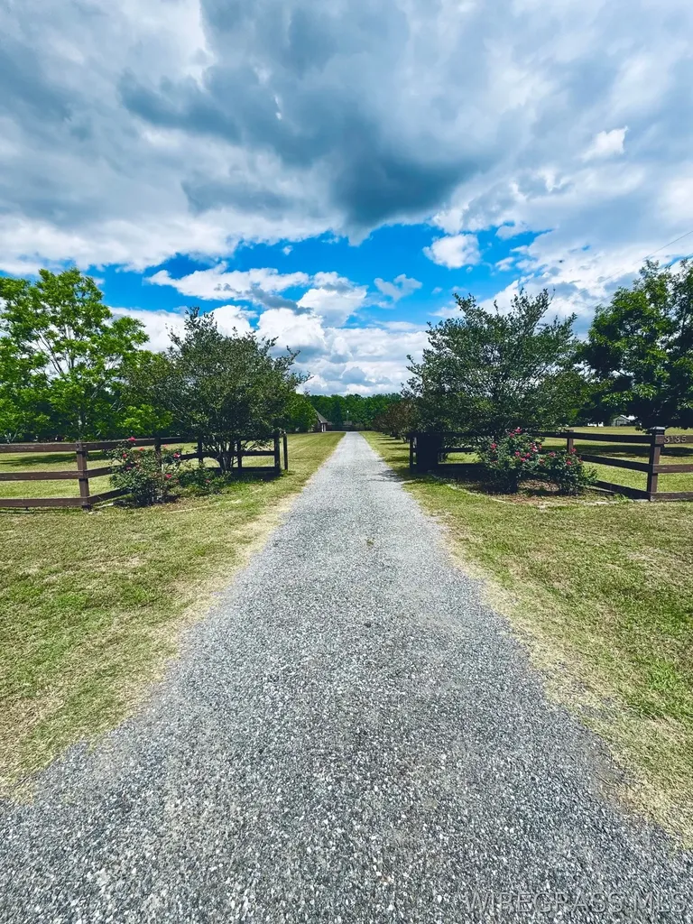 3135 S Highway 87 Samson AL 36477