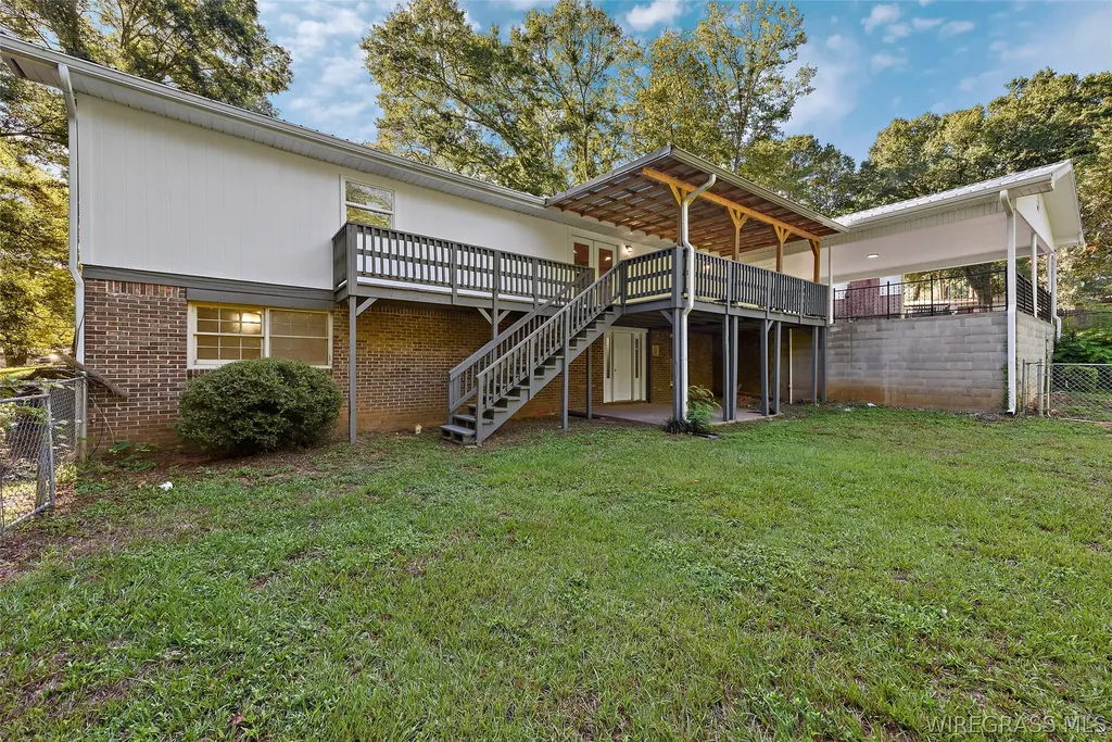 105 Windcreek Lane Enterprise AL 36330