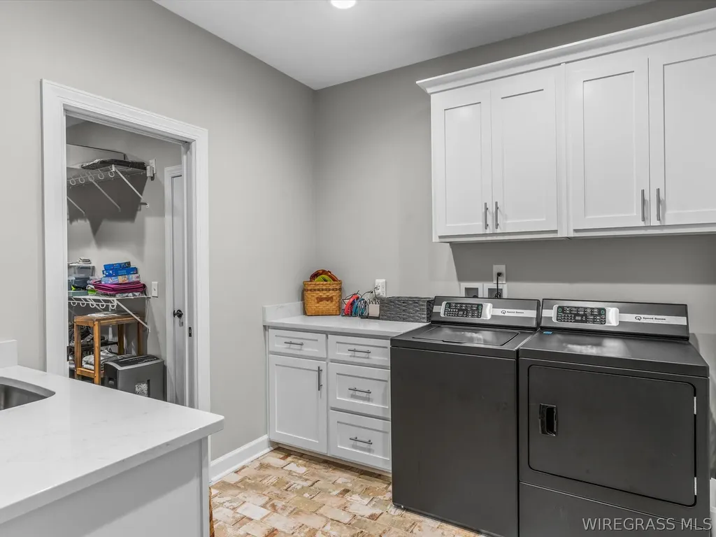 355 Lakes Drive Enterprise AL 36330