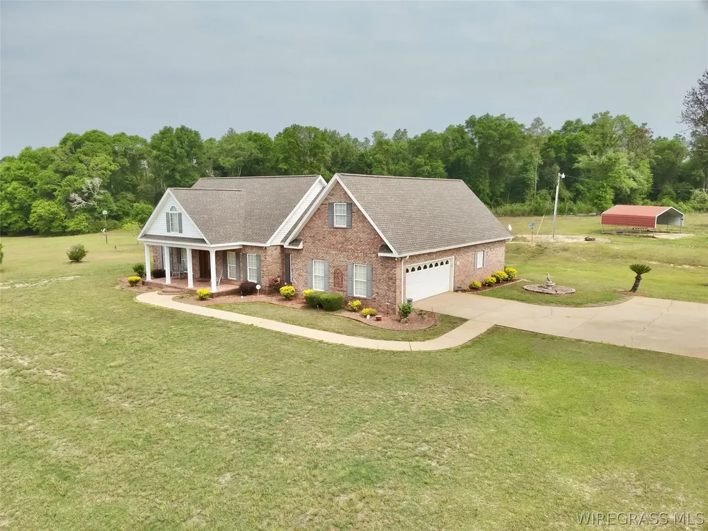 2065 County Road 6 Road Black AL 36314