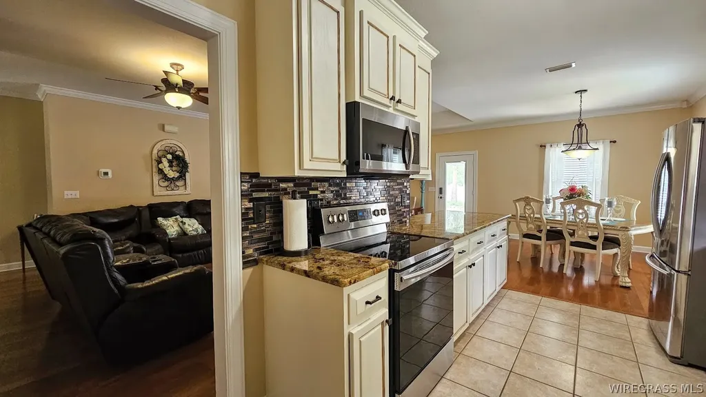117 Sumpter Way Ozark AL 36360