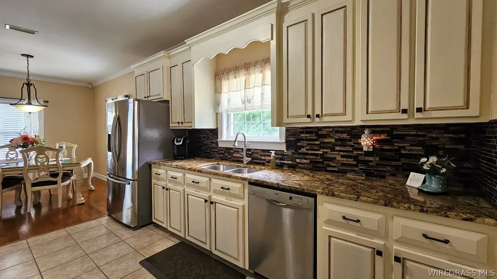 117 Sumpter Way Ozark AL 36360