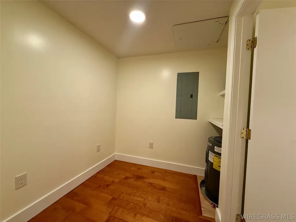 1046 Antioch Circle Hartford AL 36344