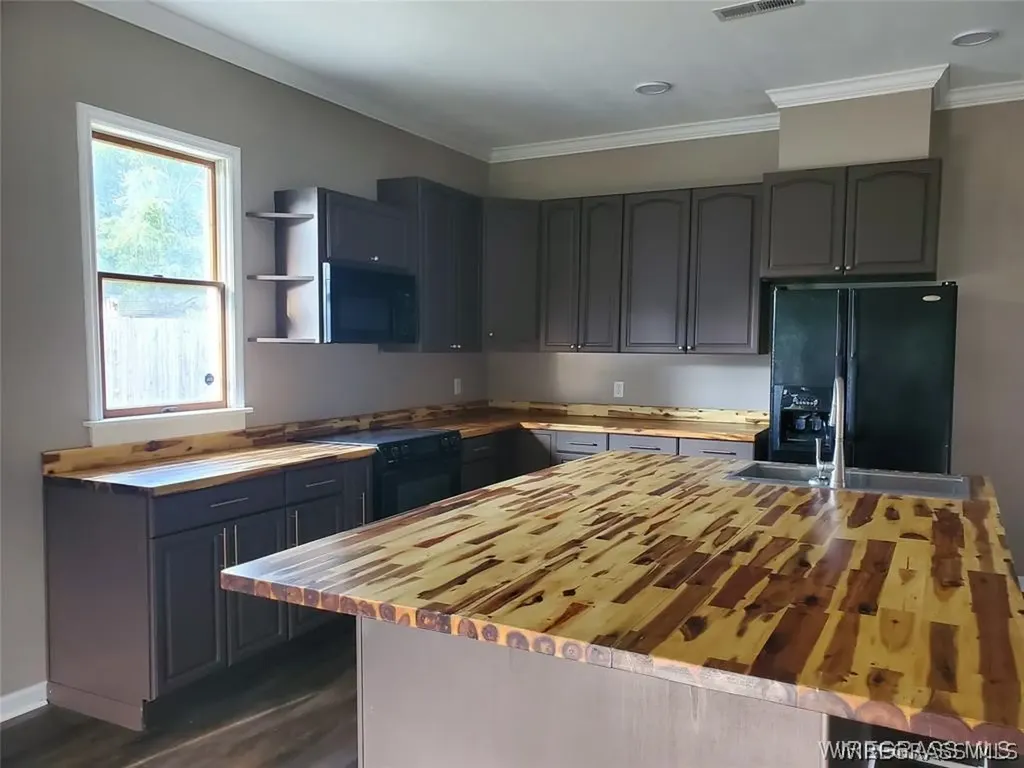 203 Ozark Avenue Ozark AL 36360