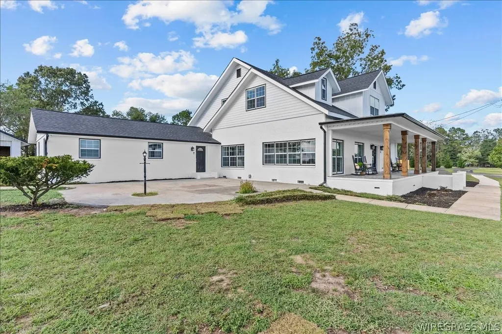 7550 Highway 85 Daleville AL 36322