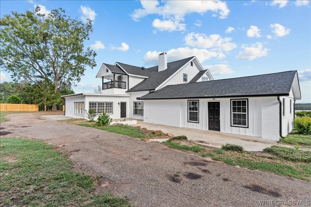 7550 Highway 85 Daleville AL 36322
