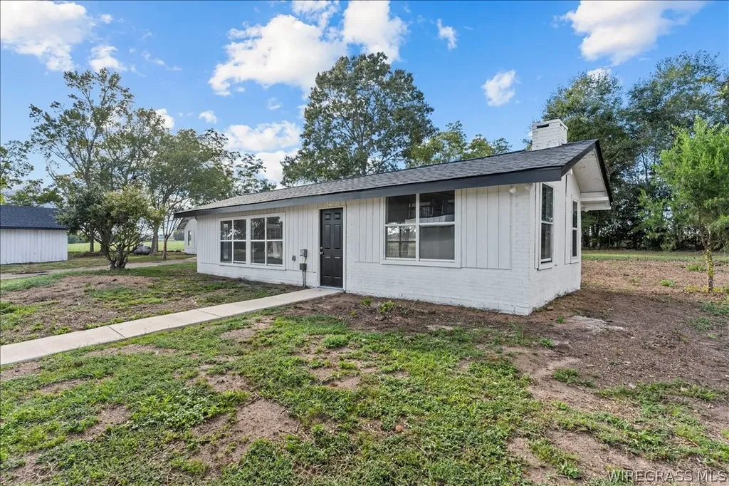 7550 Highway 85 Daleville AL 36322