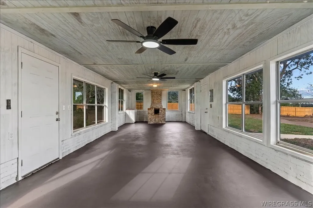 7550 Highway 85 Daleville AL 36322