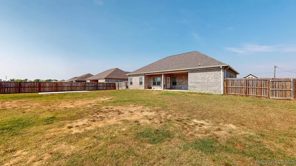 294 Sandbed Road Newton AL 36352