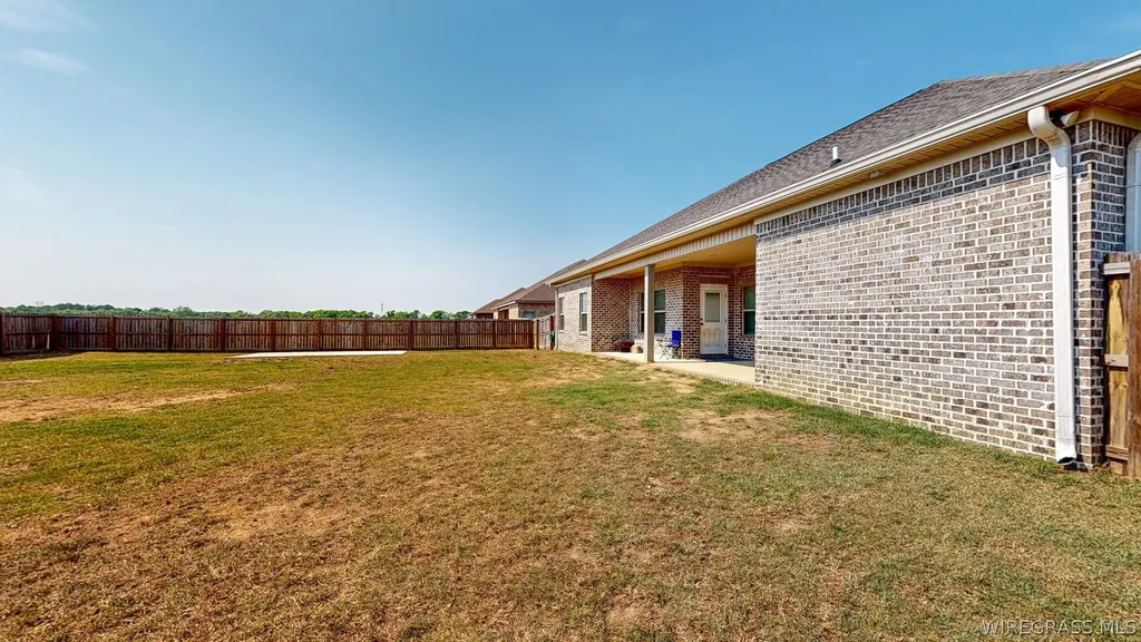 294 Sandbed Road Newton AL 36352