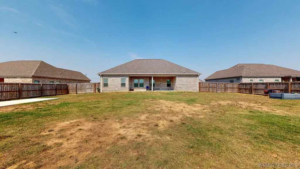 294 Sandbed Road Newton AL 36352