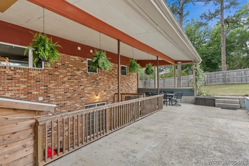 208 Holly Hill Road Enterprise AL 36330