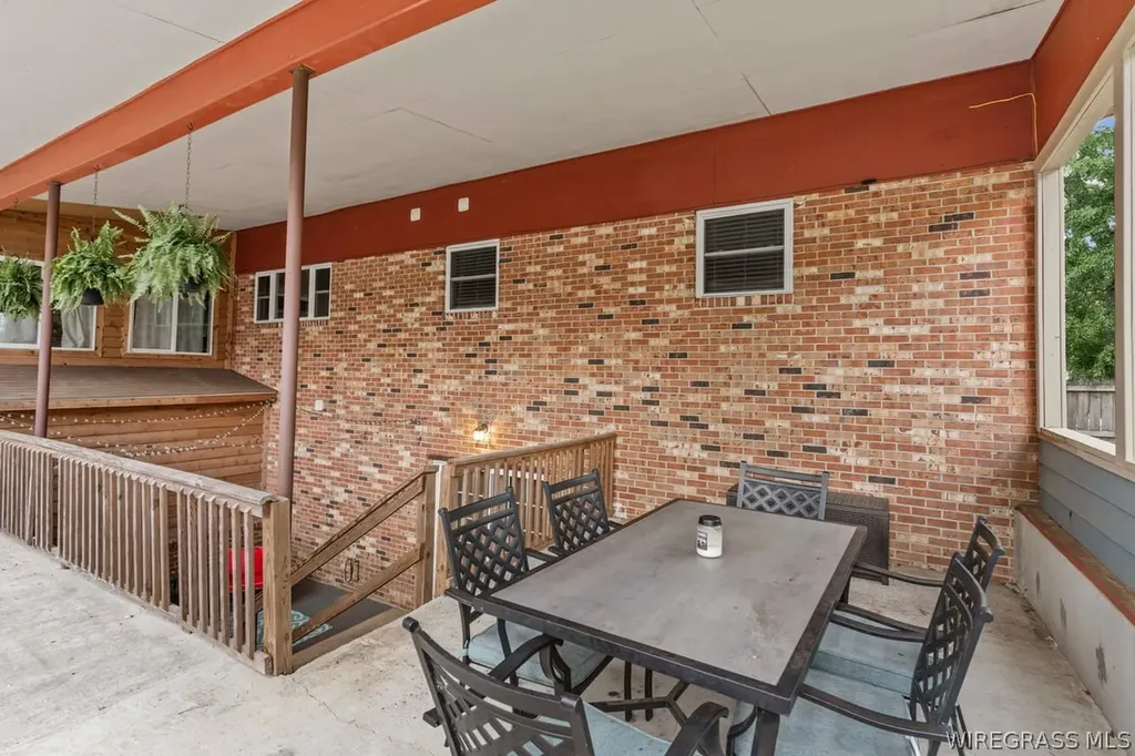 208 Holly Hill Road Enterprise AL 36330