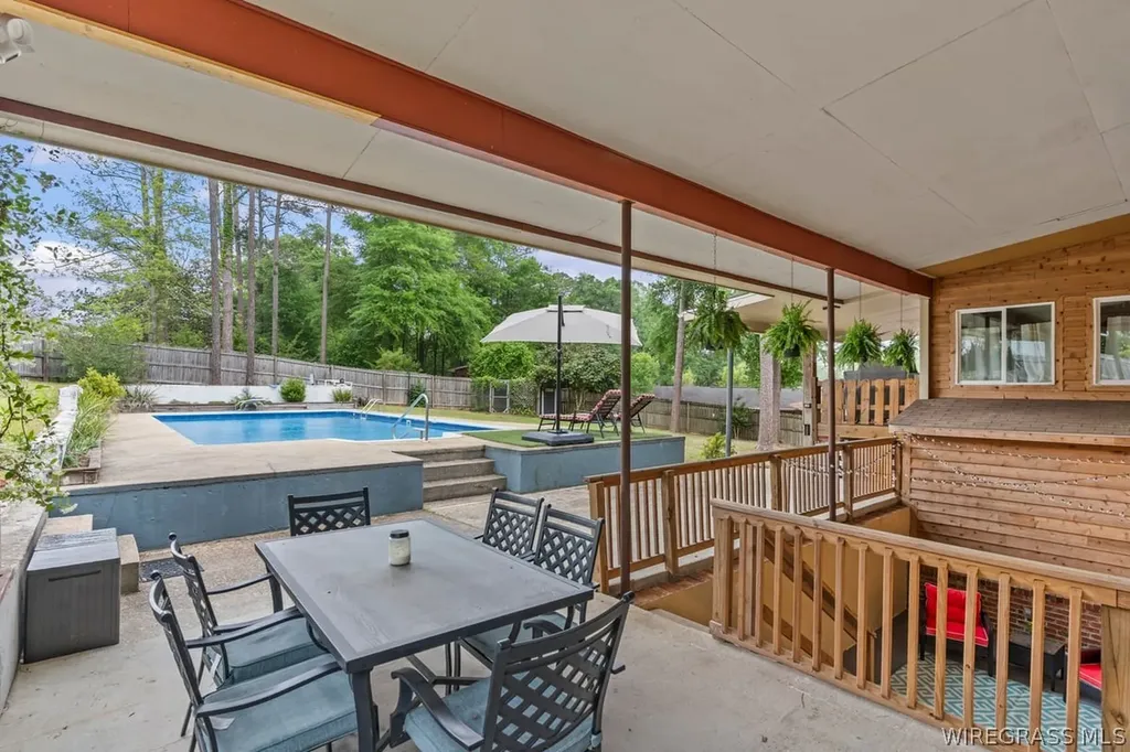 208 Holly Hill Road Enterprise AL 36330