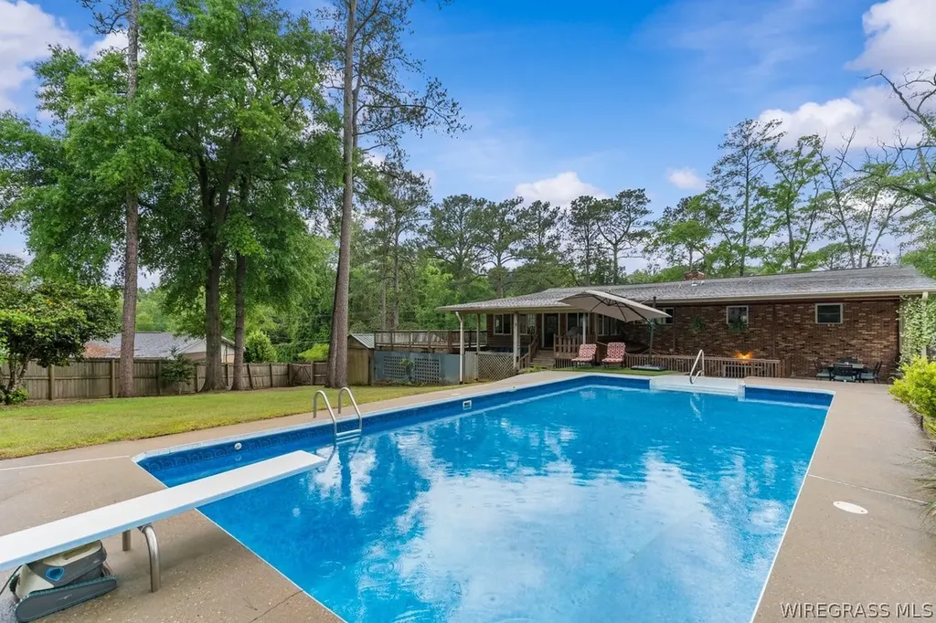 208 Holly Hill Road Enterprise AL 36330