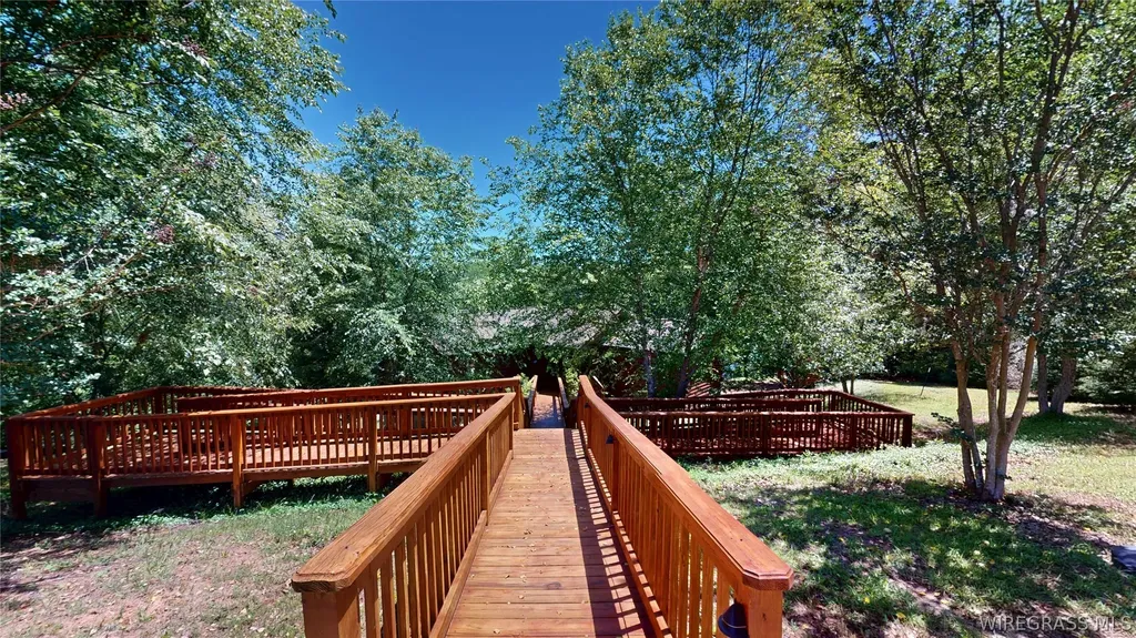 29732 Sunshine Road Andalusia AL 36421