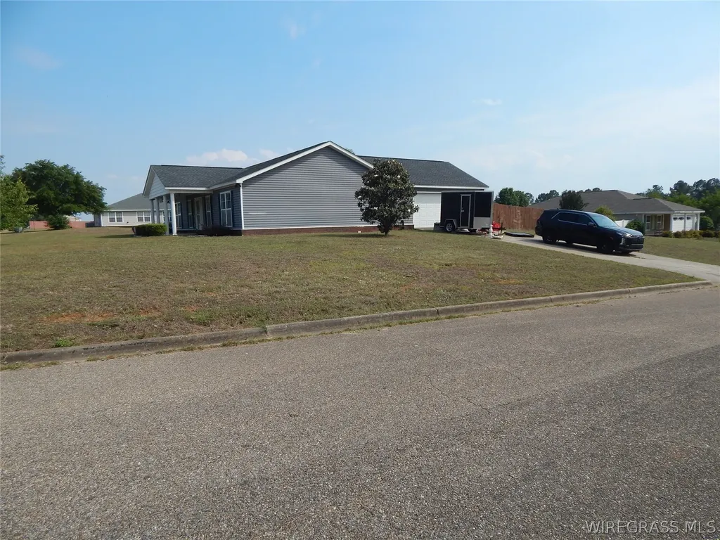 226 Griffith Lane New Brockton AL 36351