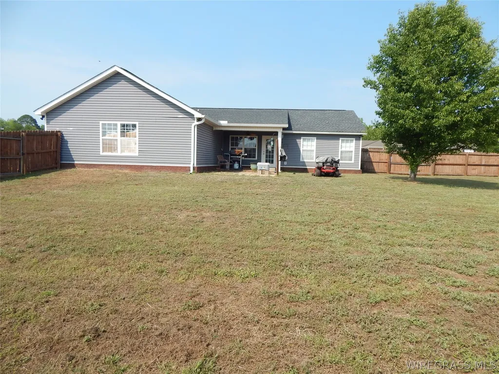 226 Griffith Lane New Brockton AL 36351
