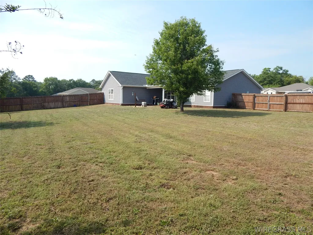 226 Griffith Lane New Brockton AL 36351